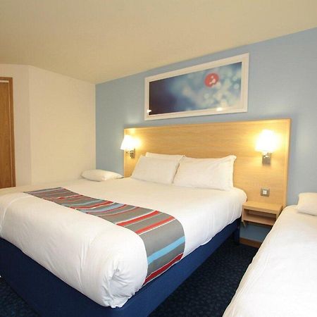 Travelodge Glasgow Airport Hotel Eksteriør billede