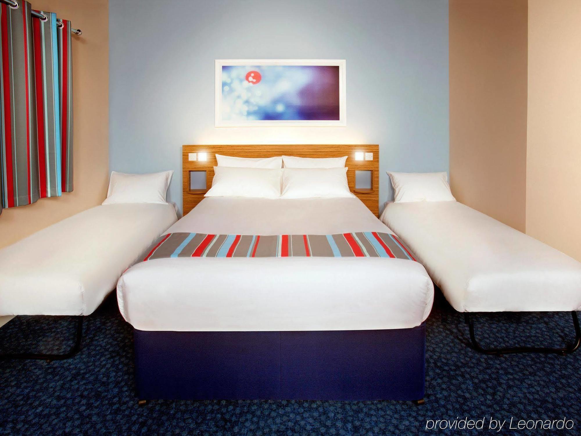 Travelodge Glasgow Airport Hotel Eksteriør billede