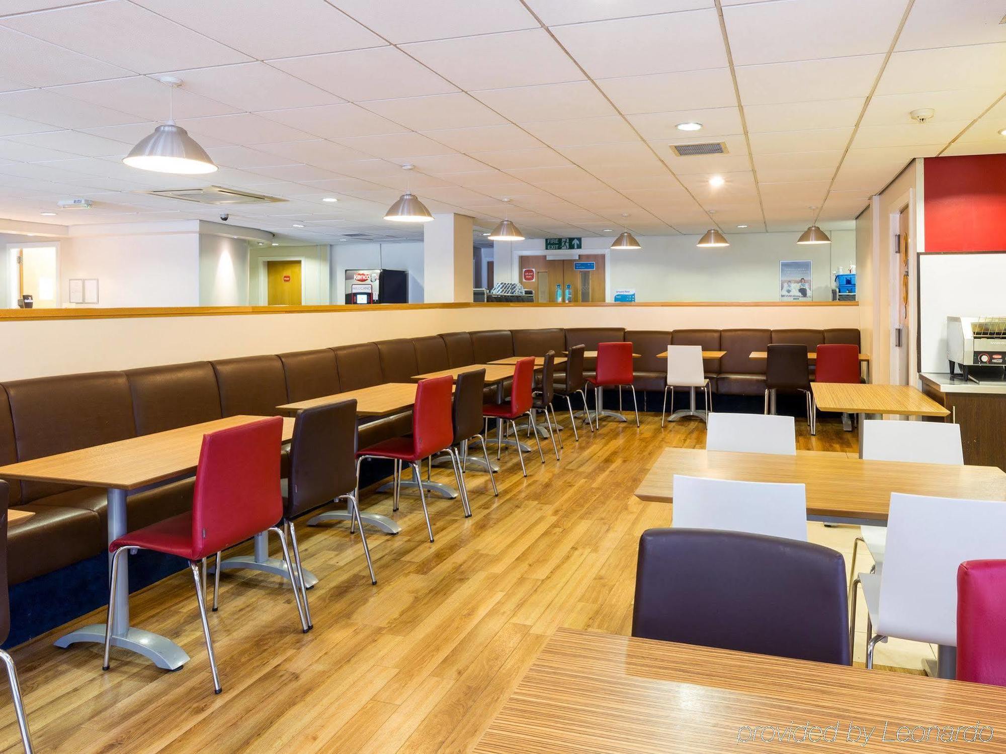 Travelodge Glasgow Airport Hotel Eksteriør billede